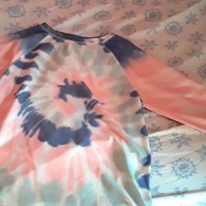 Long sleeve shirt/sweater